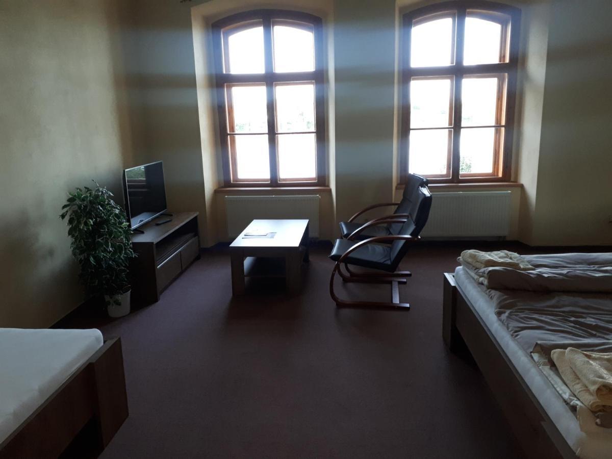 Apartmany Setkova Vila 因德日赫城堡 外观 照片